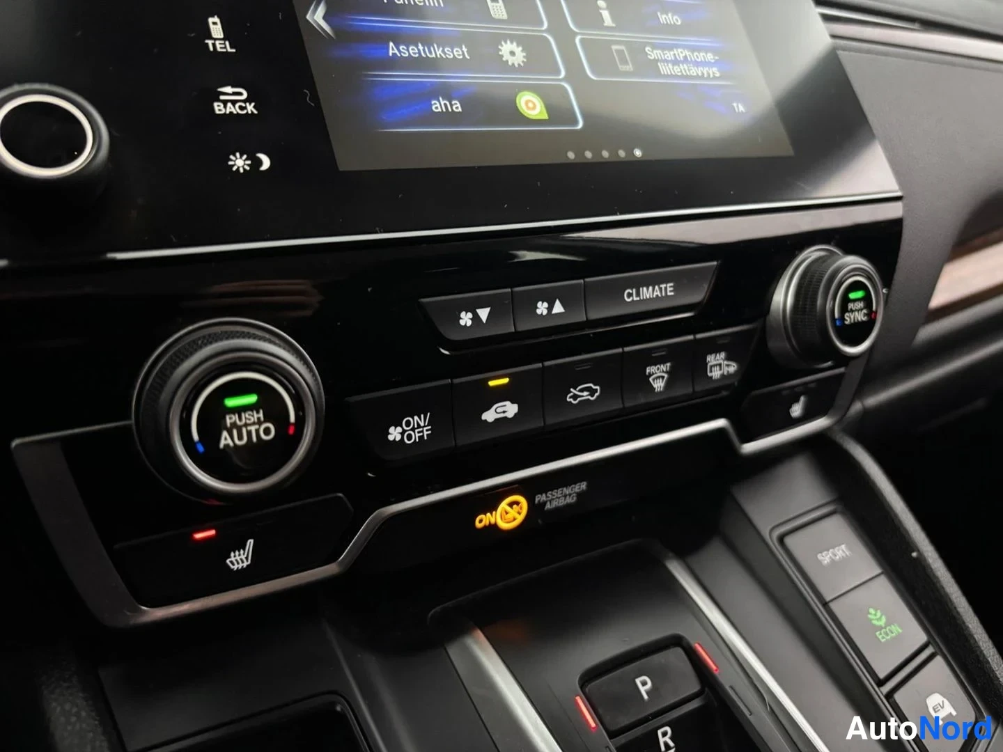 Valkoinen Honda CR-V 2019, yksityiskohta, kuva 23