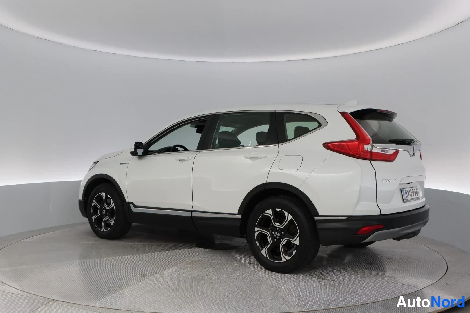 Valkoinen Honda CR-V 2019, takaviisto, kuva 7