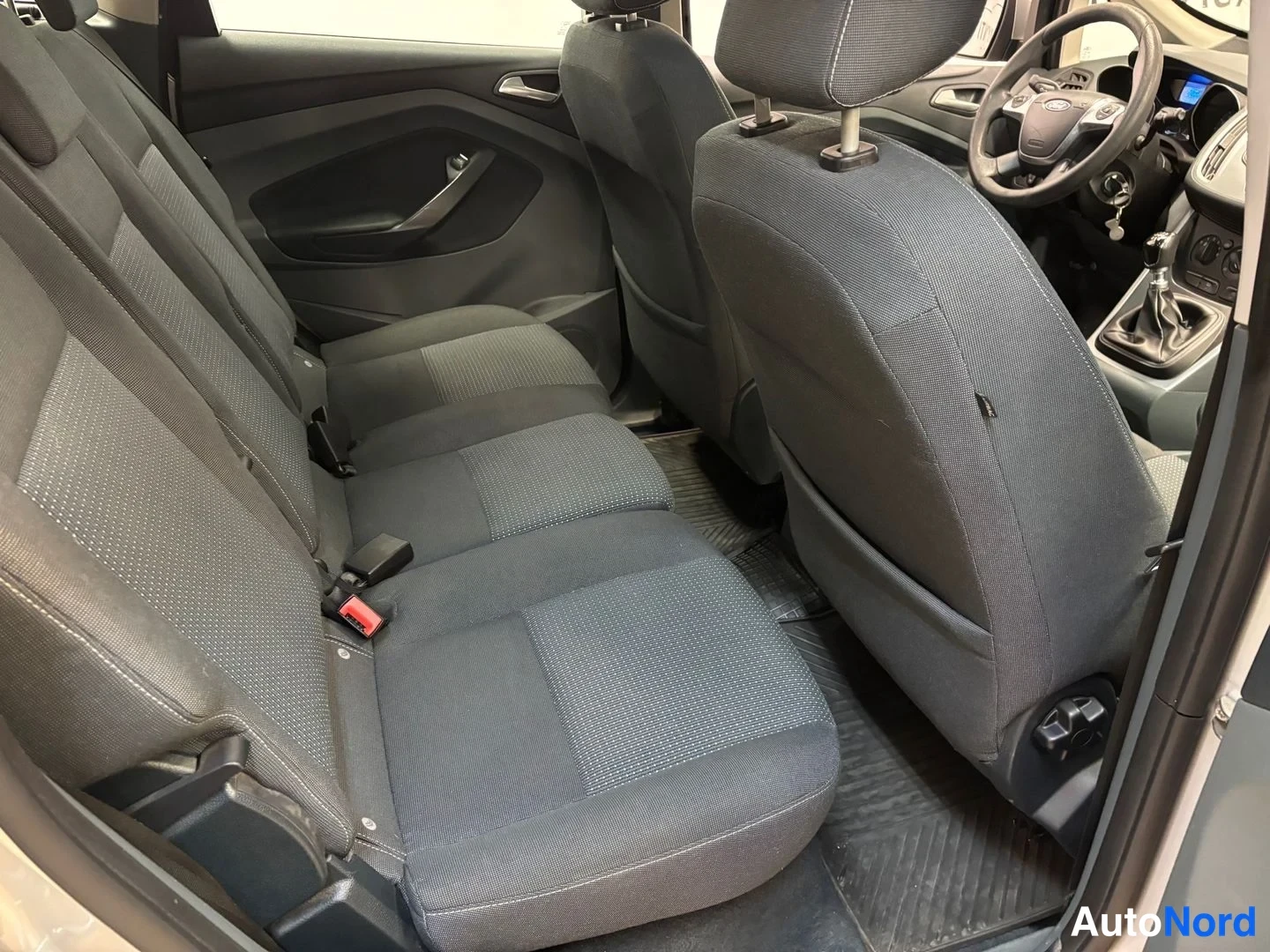Silver Ford C-Max 2012, rear seats, photo 8