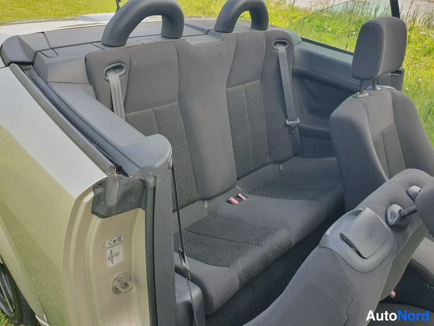 Beige Renault Megane 2004, takaistuimet, kuva 20