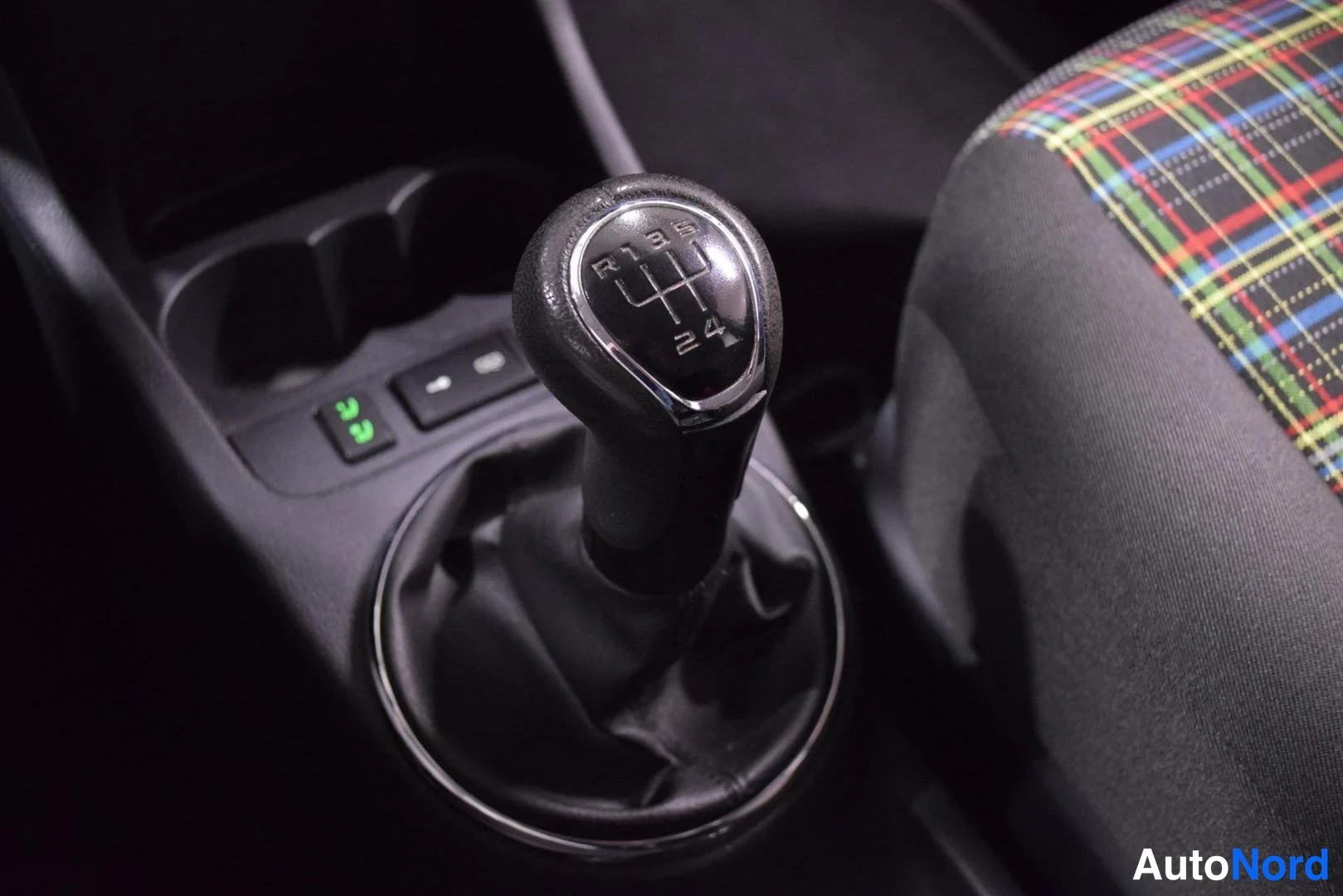 Hopea Skoda Fabia 2012, yksityiskohta, kuva 20