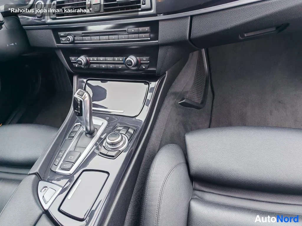 Valkoinen BMW 520d xDrive 2014, yksityiskohta, kuva 20