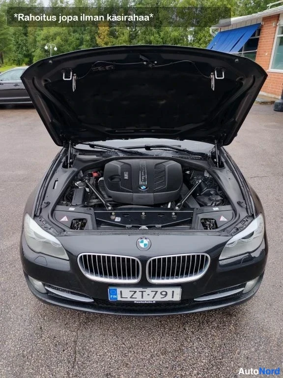 Musta BMW 525d xDrive 2012, moottoritila, kuva 26