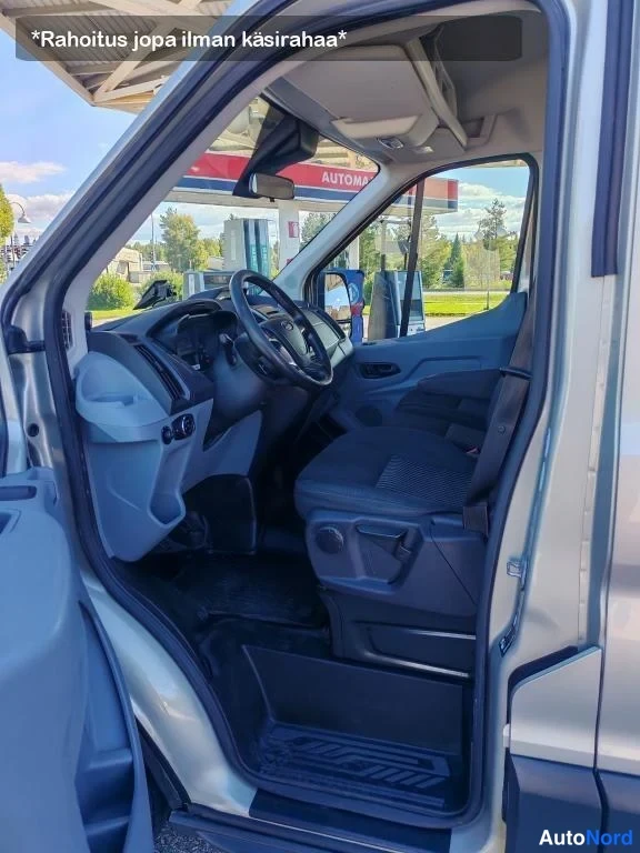 Hopea Ford Transit 2016, ohjaamo, kuva 16