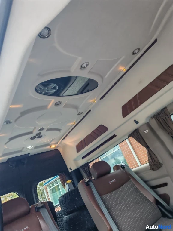 Harmaa Ford Transit Custom 2018, ohjaamo, kuva 14
