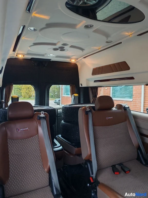 Harmaa Ford Transit Custom 2018, takaistuimet, kuva 22