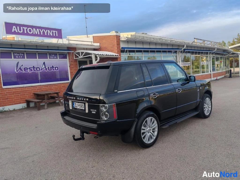 Musta Land Rover Range Rover 2009, takaviisto, kuva 7