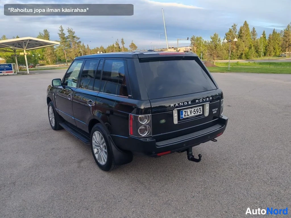 Musta Land Rover Range Rover 2009, takaviisto, kuva 9