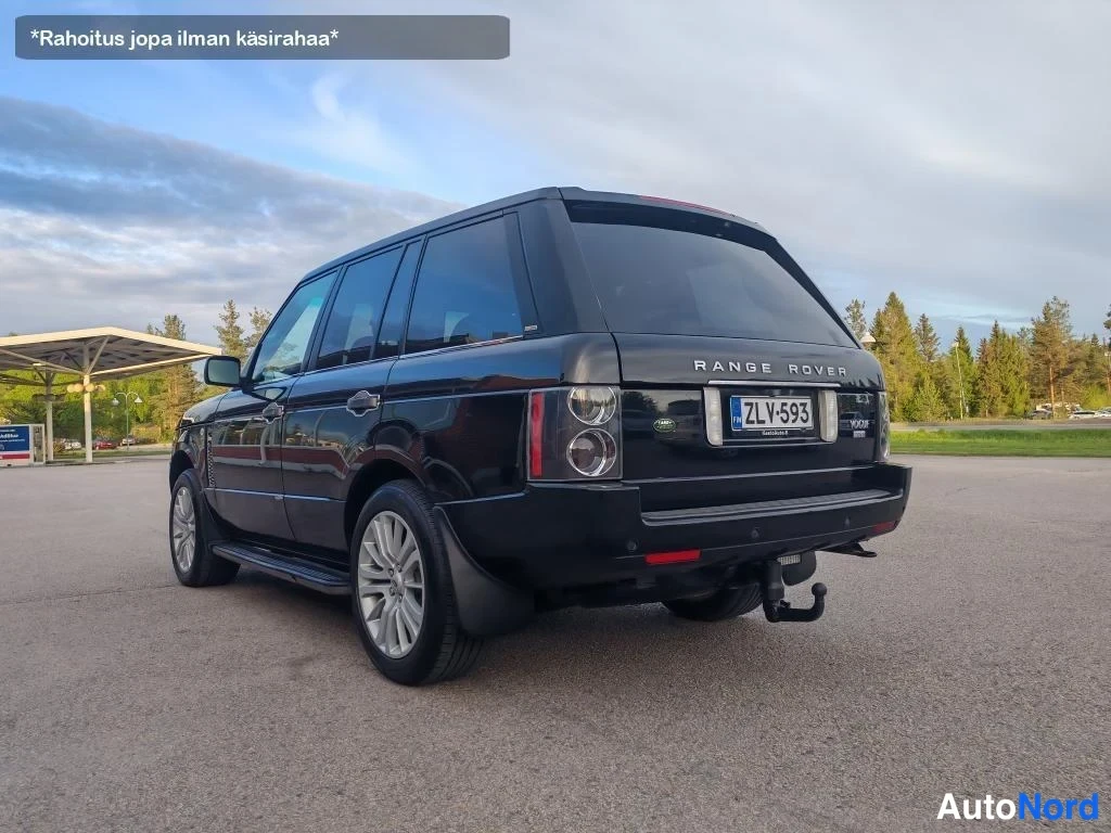 Musta Land Rover Range Rover 2009, takaviisto, kuva 10