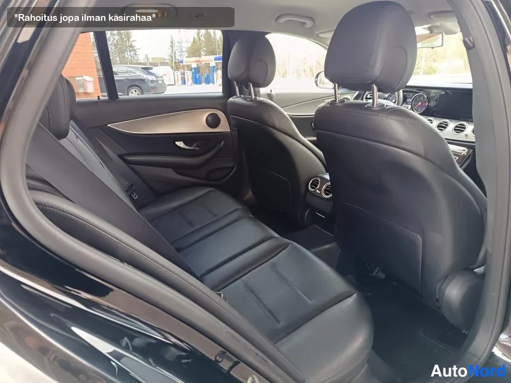 Musta Mercedes-Benz E 200 d 2018, takaistuimet, kuva 21