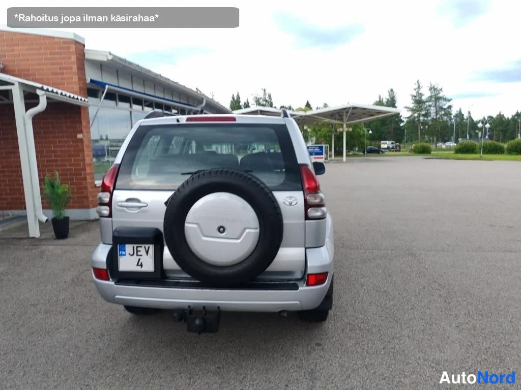 Hopea Toyota Land Cruiser 2004, takaa, kuva 8