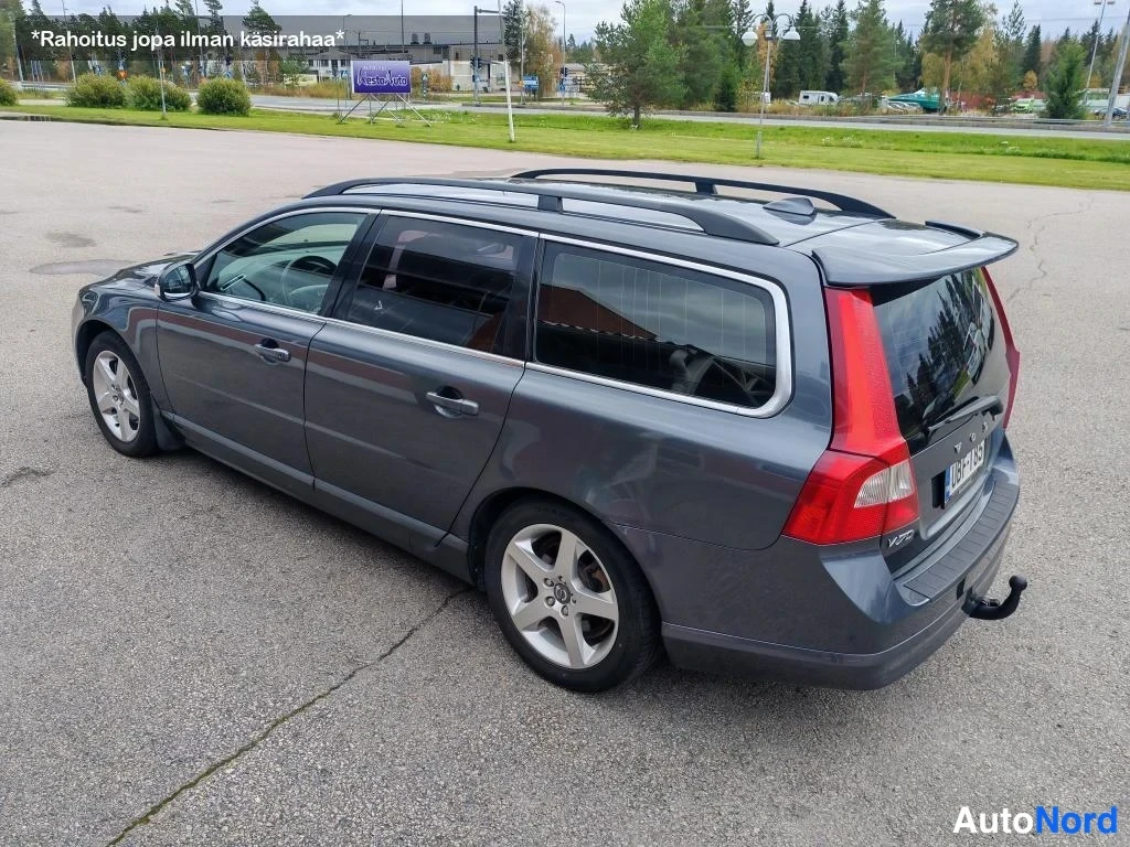 Harmaa Volvo V70 2008, takaviisto, kuva 13