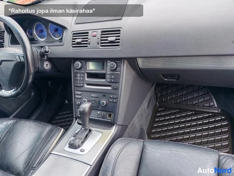 Musta Volvo XC90 2011, ohjaamo, kuva 15