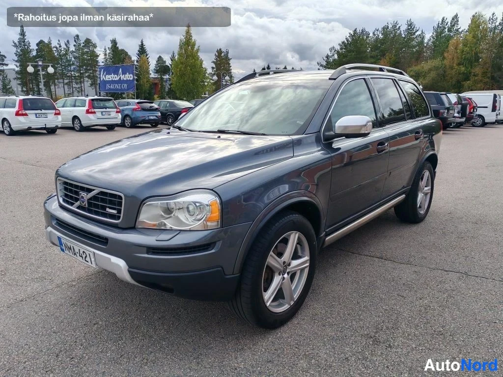 Harmaa Volvo XC90 2008, etuviisto, keula vasemmalle, kuva 2