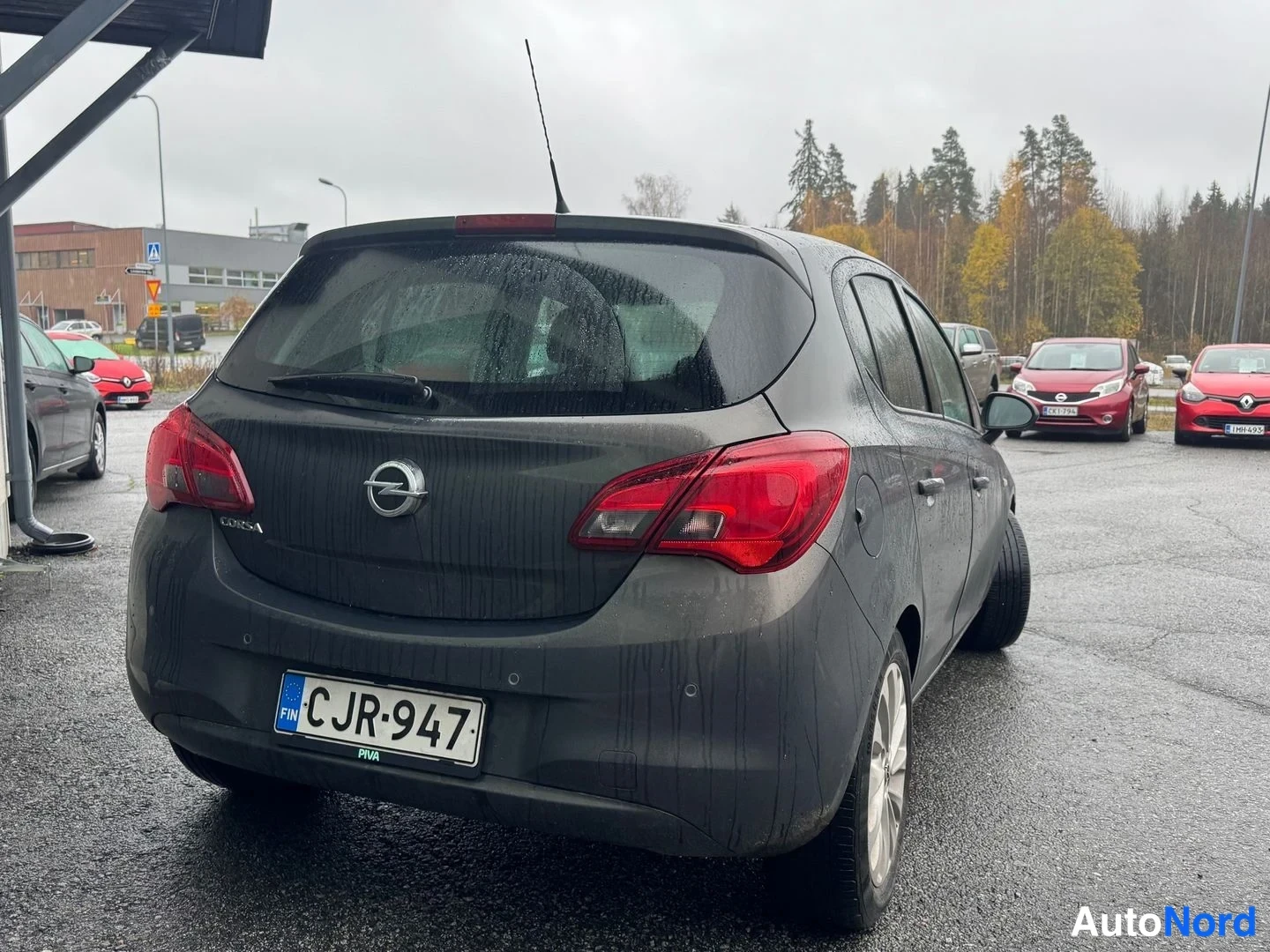 Harmaa Opel Corsa 2015, takaviisto, kuva 5