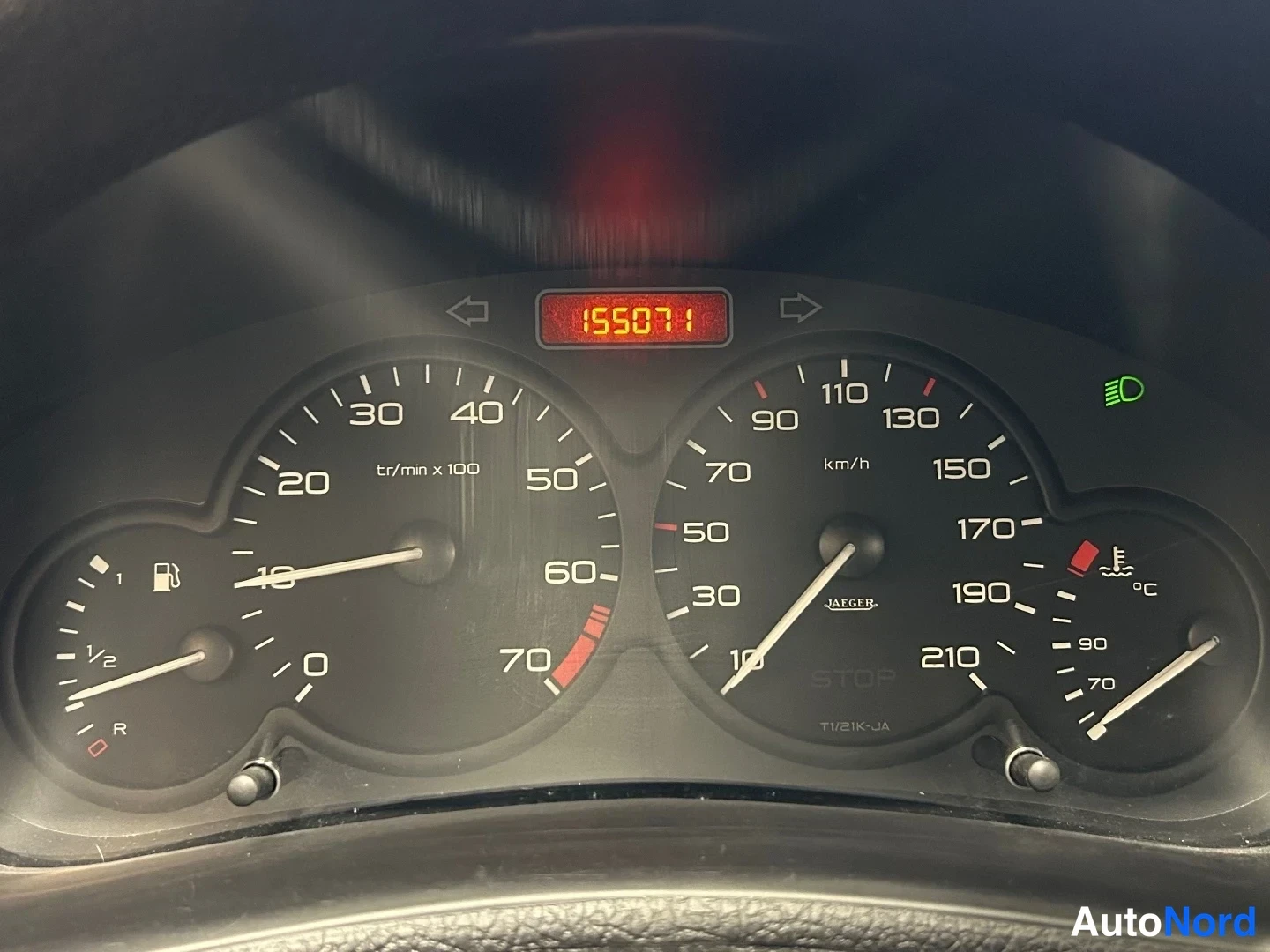 Musta Peugeot 206 2007, yksityiskohta, kuva 13