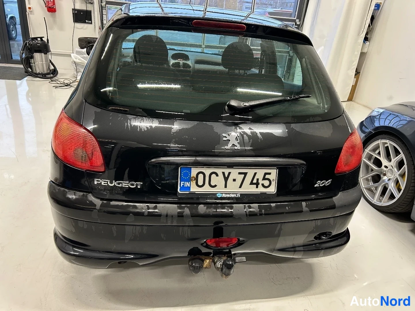 Musta Peugeot 206 2007, takaa, kuva 6