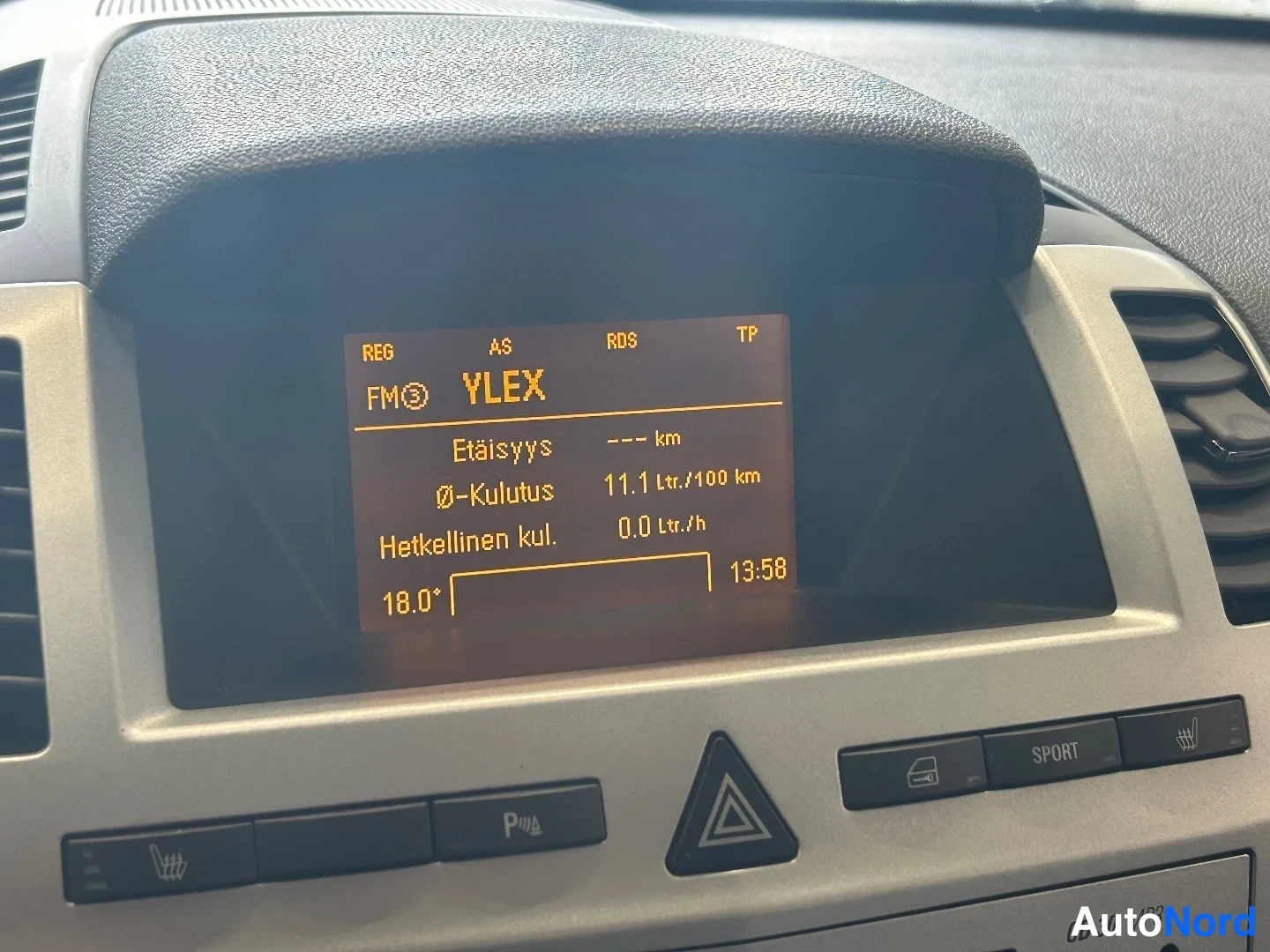 Hopea Opel Zafira 2010, yksityiskohta, kuva 18