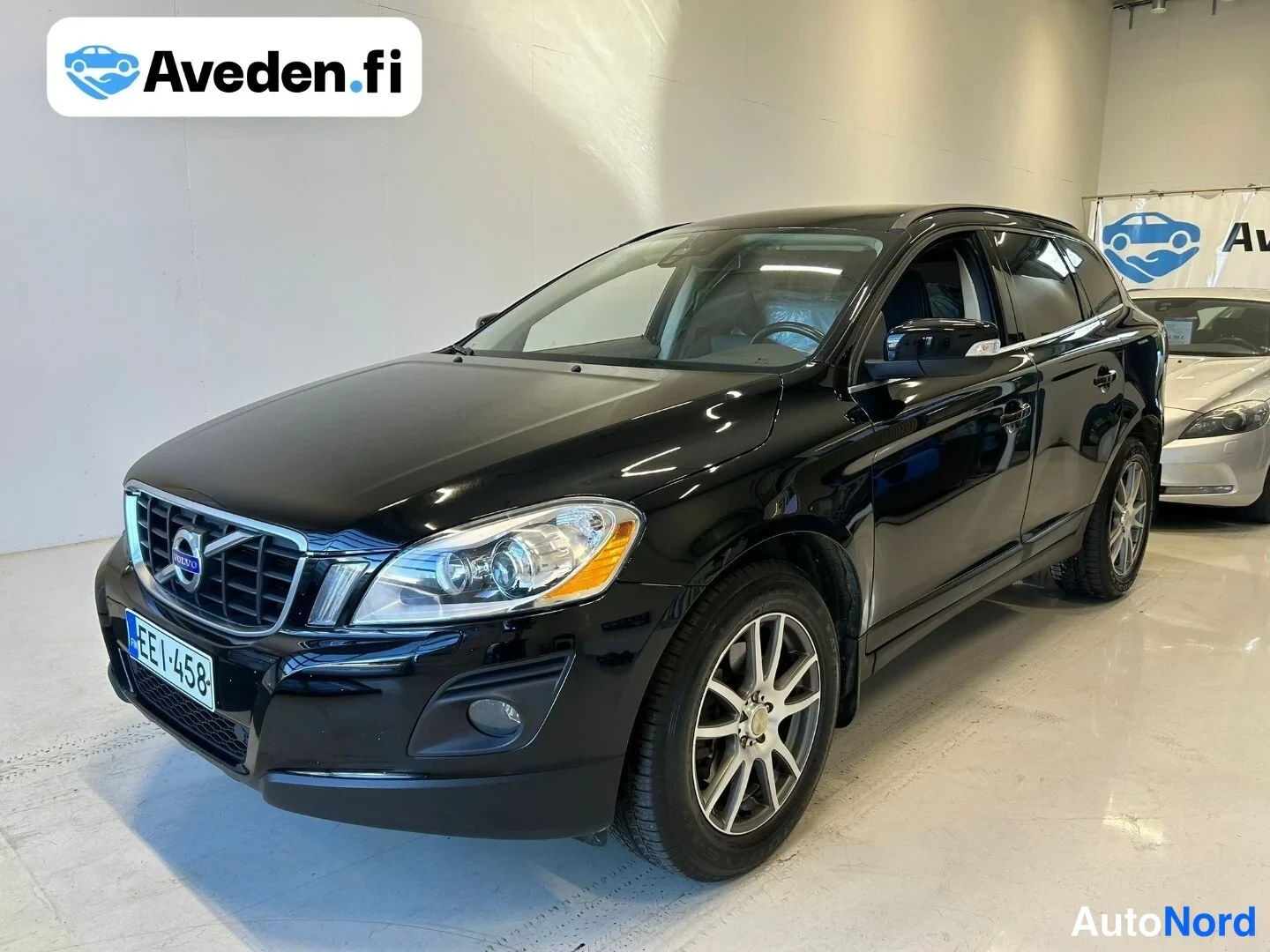 Volvo XC60 D5 2,4D AWD Momentum 2009