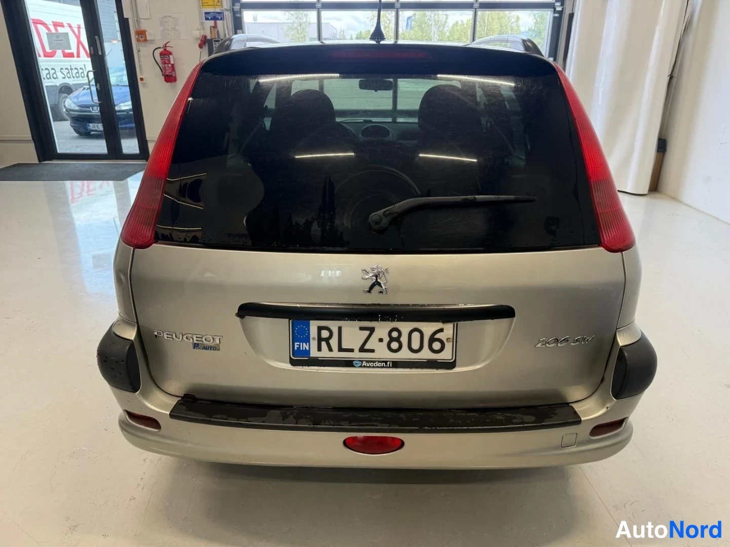 Hopea Peugeot 206 2005, takaa, kuva 7