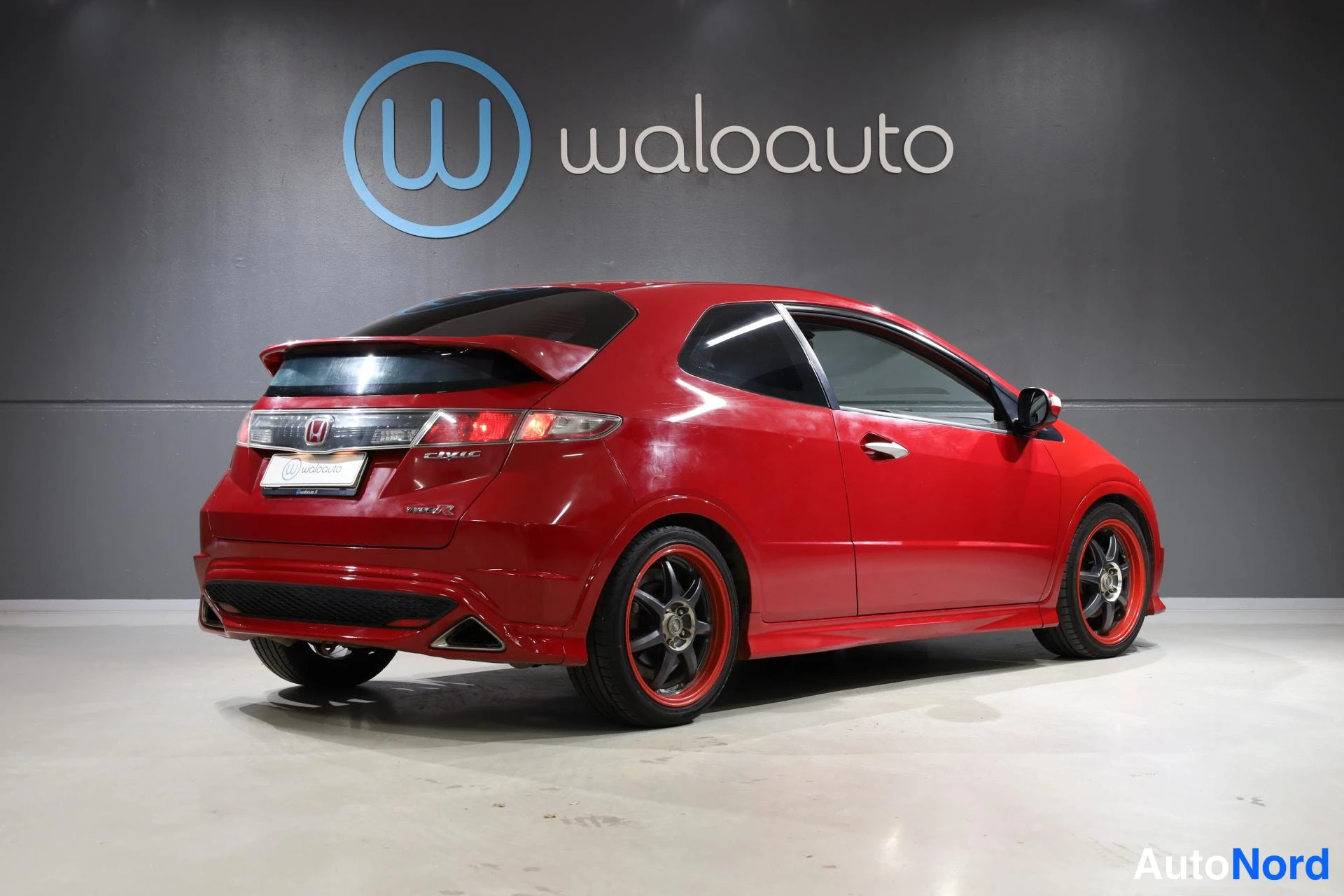 Punainen Honda Civic 2009, takaviisto, kuva 7