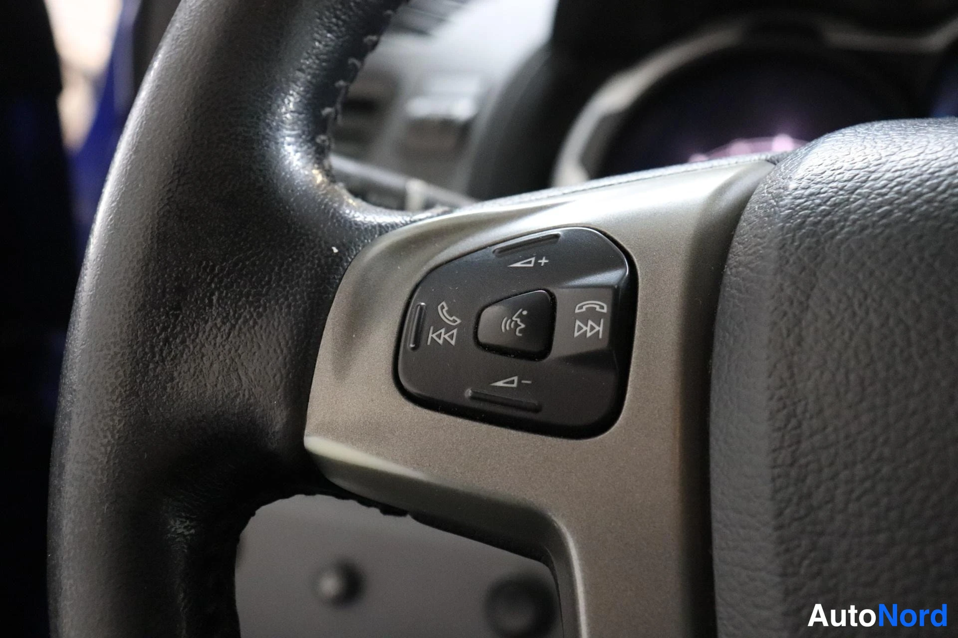 Sininen Ford Ranger 2015, yksityiskohta, kuva 12