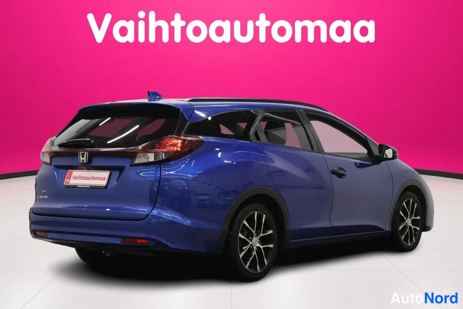 Blue Honda Civic Tourer 2017, rear three-quarter, photo 5