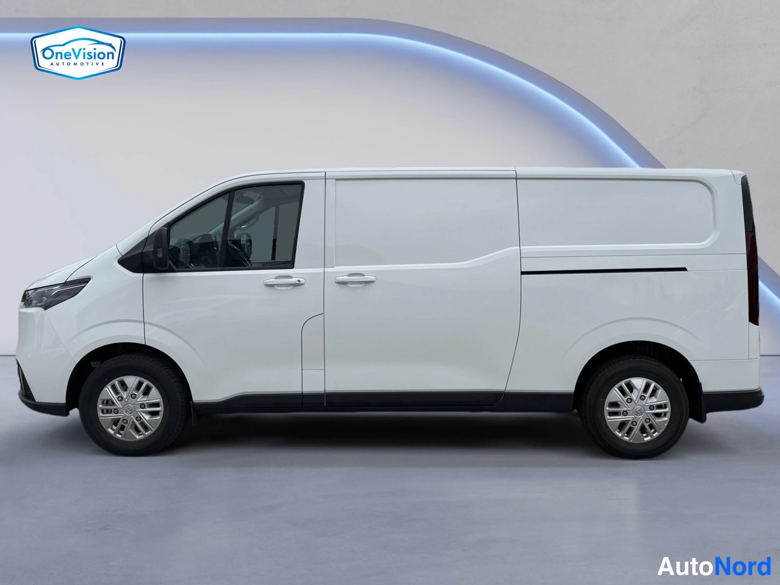 Valkoinen Maxus Deliver 7 2026, sivulta, kuva 4