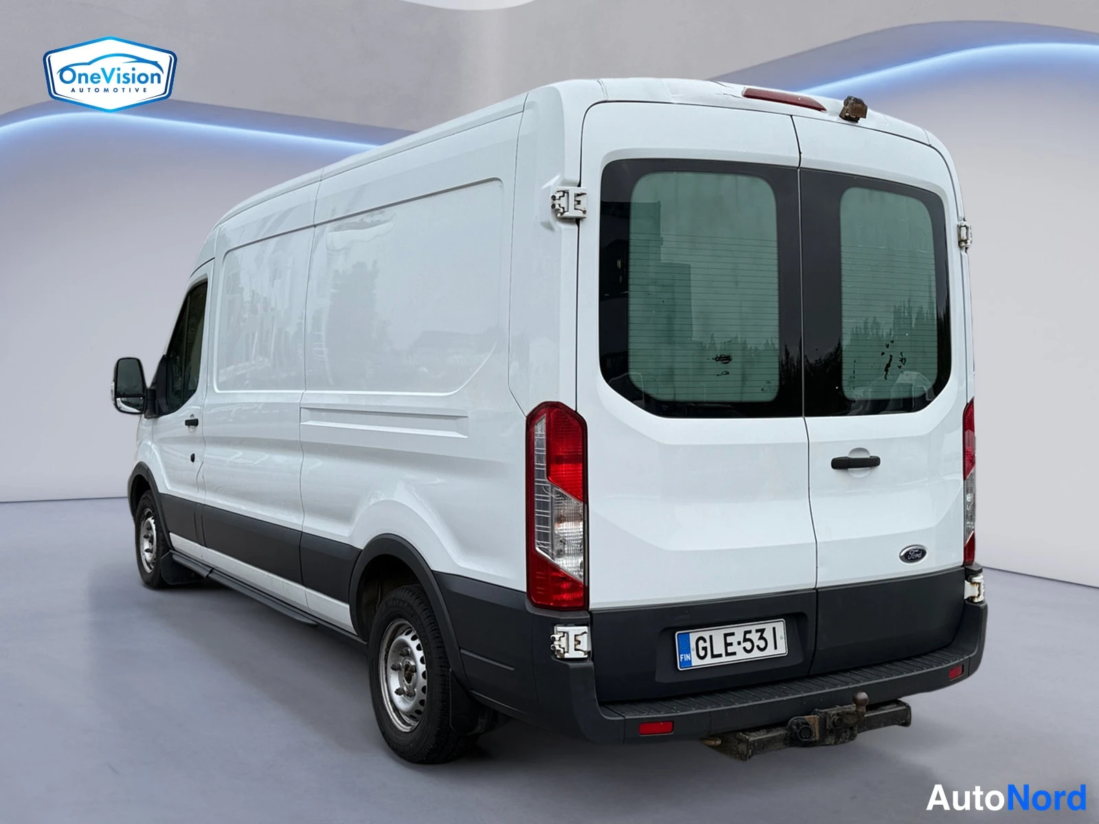 Valkoinen Ford Transit 2014, takaviisto, kuva 7