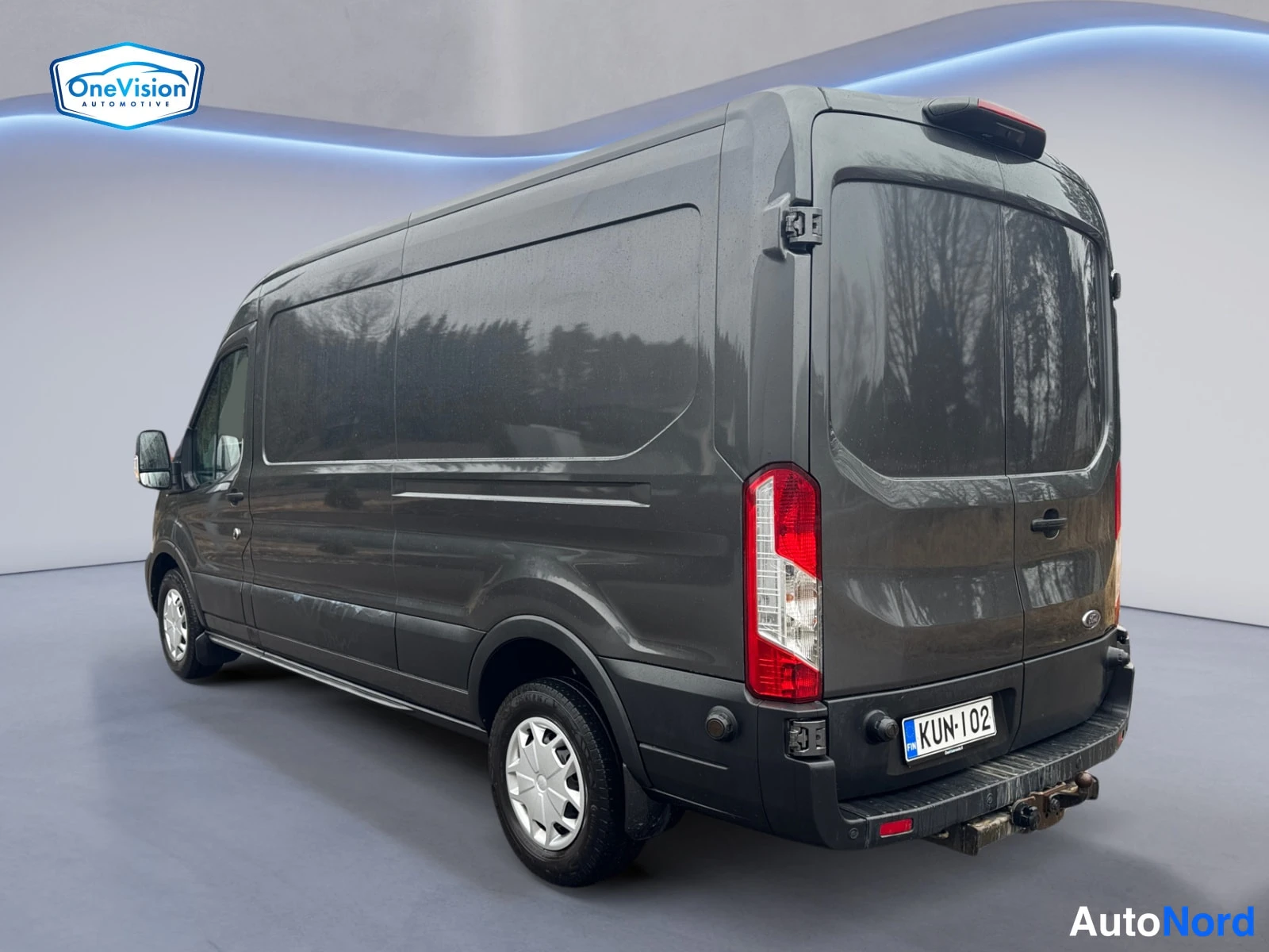 Harmaa Ford Transit 2021, takaviisto, kuva 6