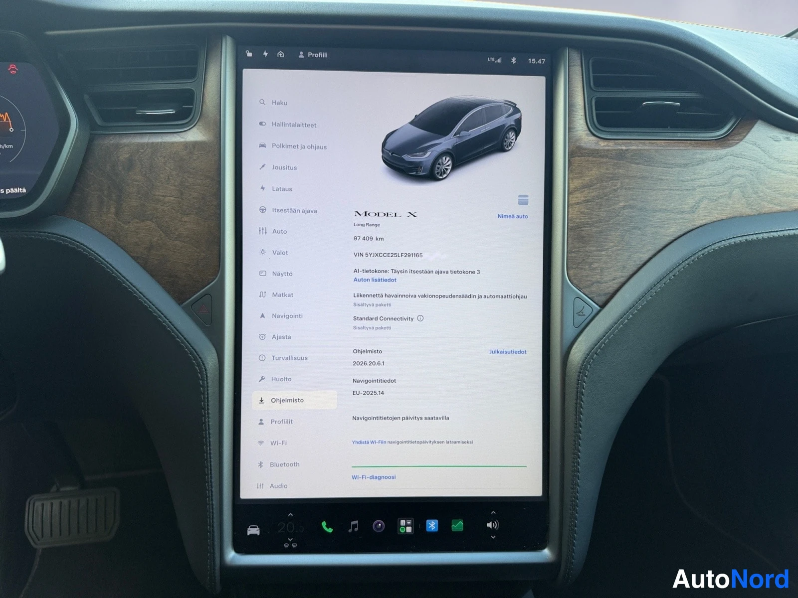 Harmaa Tesla Model X 2021, yksityiskohta, kuva 15