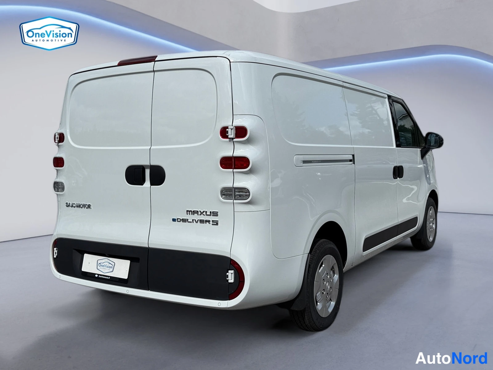 Valkoinen Maxus e-Deliver 5 2026, takaviisto, kuva 7