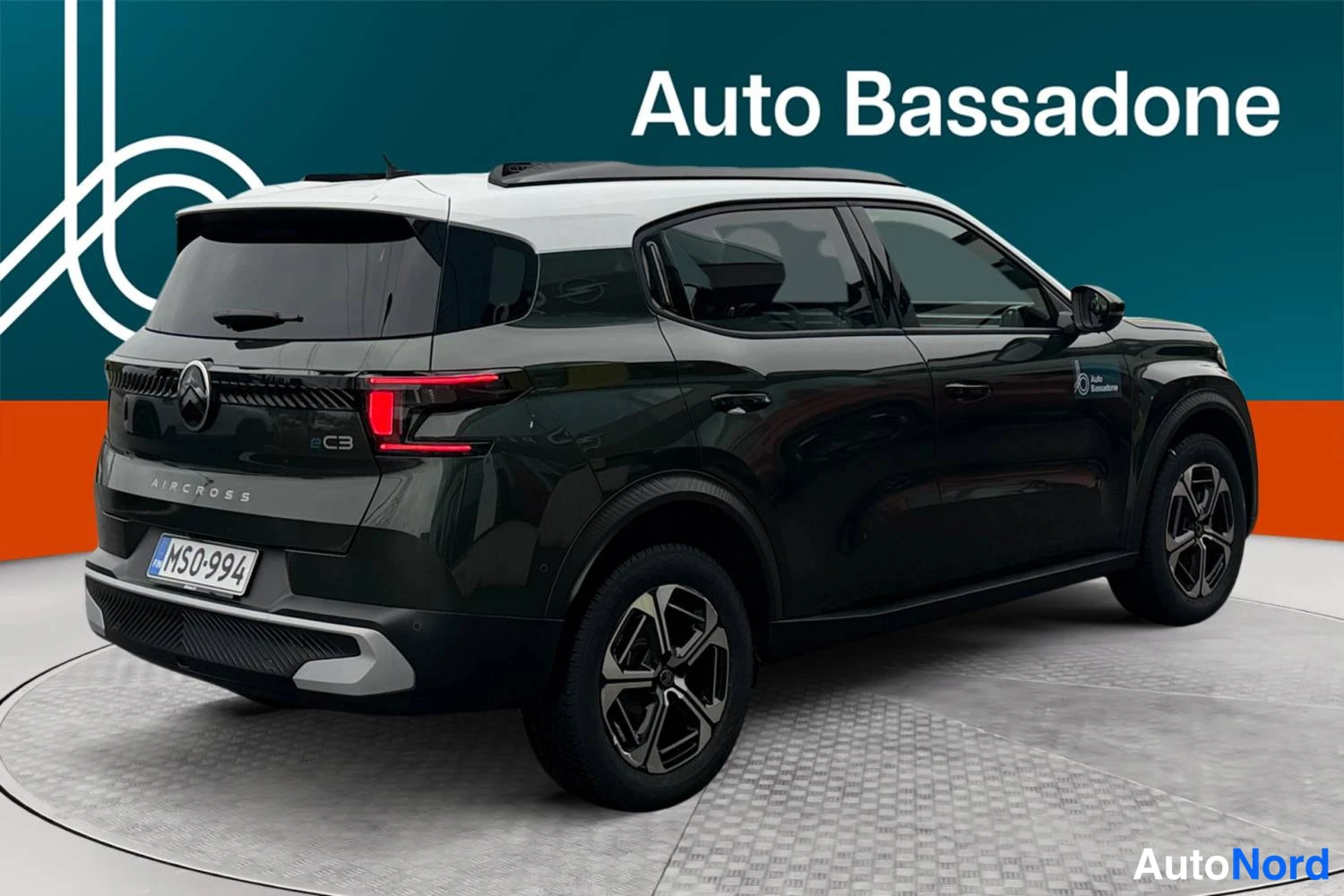 Vihreä Citroen E-c3 aircross 2026, takaviisto, kuva 7