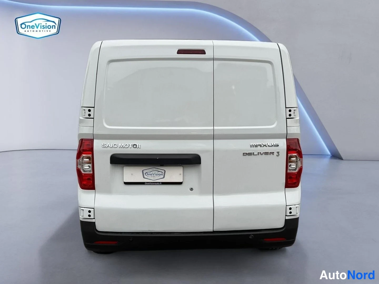 Valkoinen Maxus e-Deliver 3 2022, takaa, kuva 8