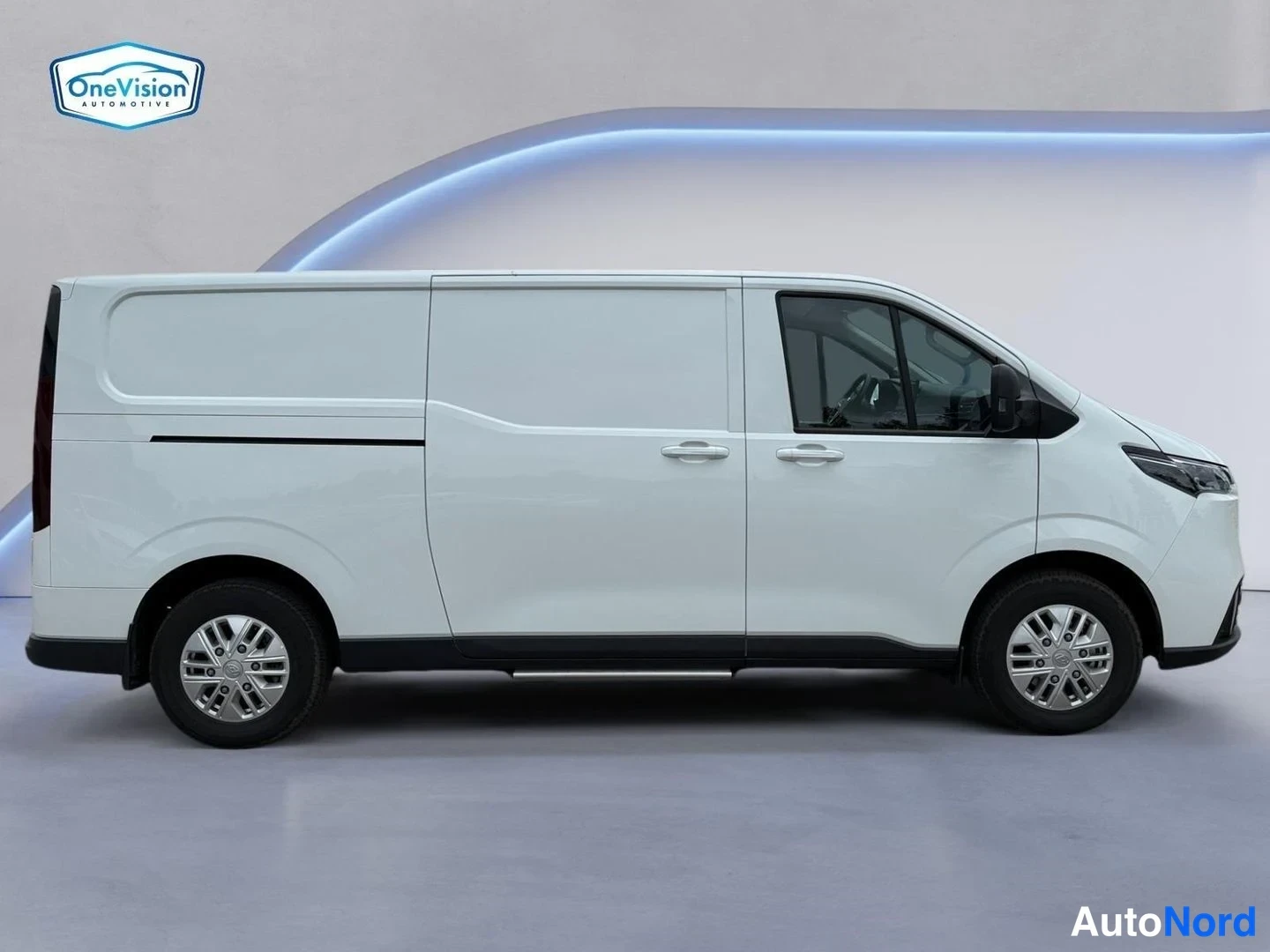 Valkoinen Maxus Deliver 7 2026, sivulta, kuva 5