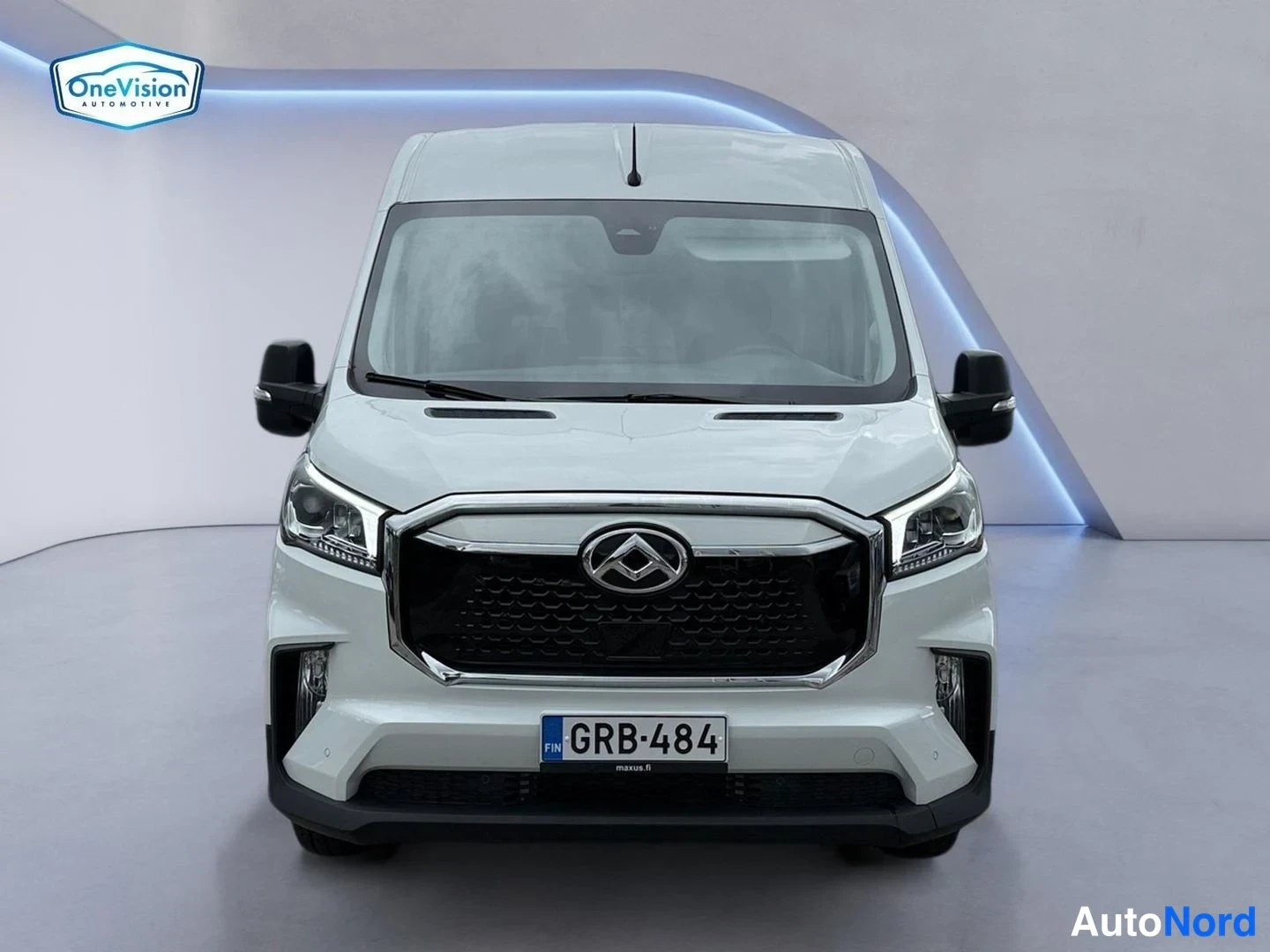 Valkoinen Maxus Deliver 9 2026, edestä, kuva 5