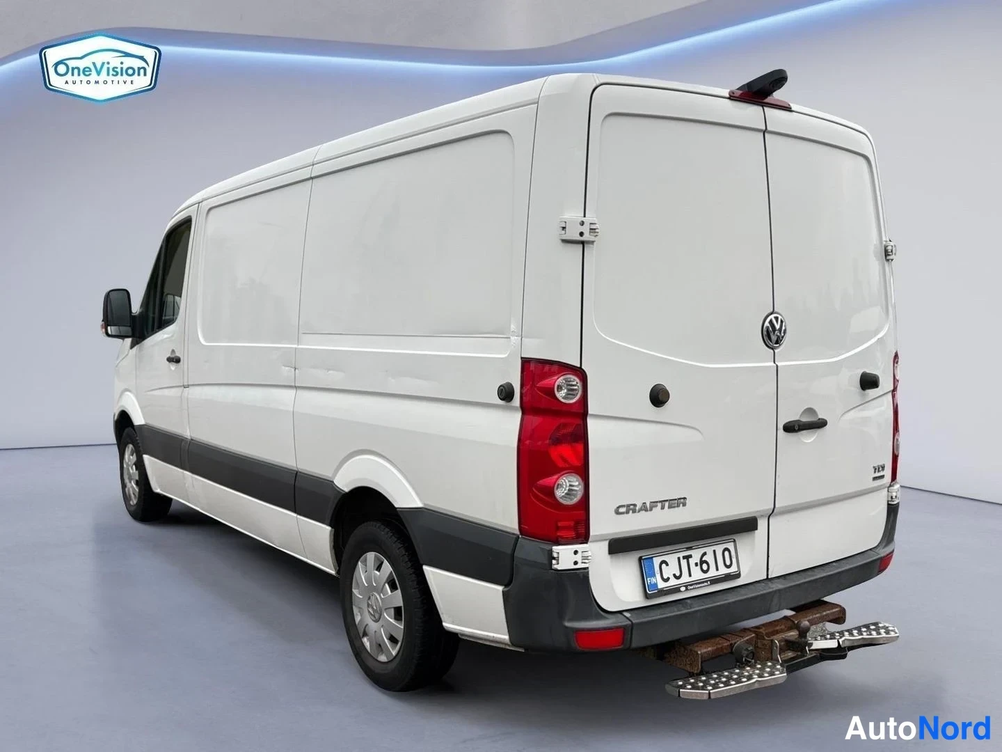 Valkoinen Volkswagen Crafter 2015, takaviisto, kuva 7