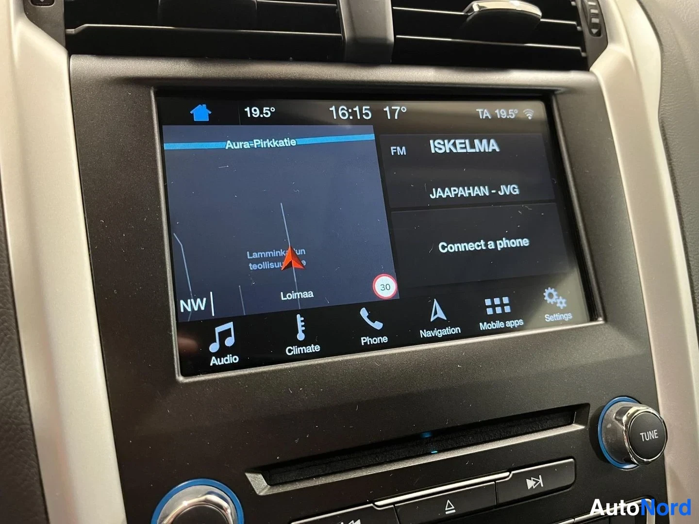 Harmaa Ford Mondeo 2020, yksityiskohta, kuva 21