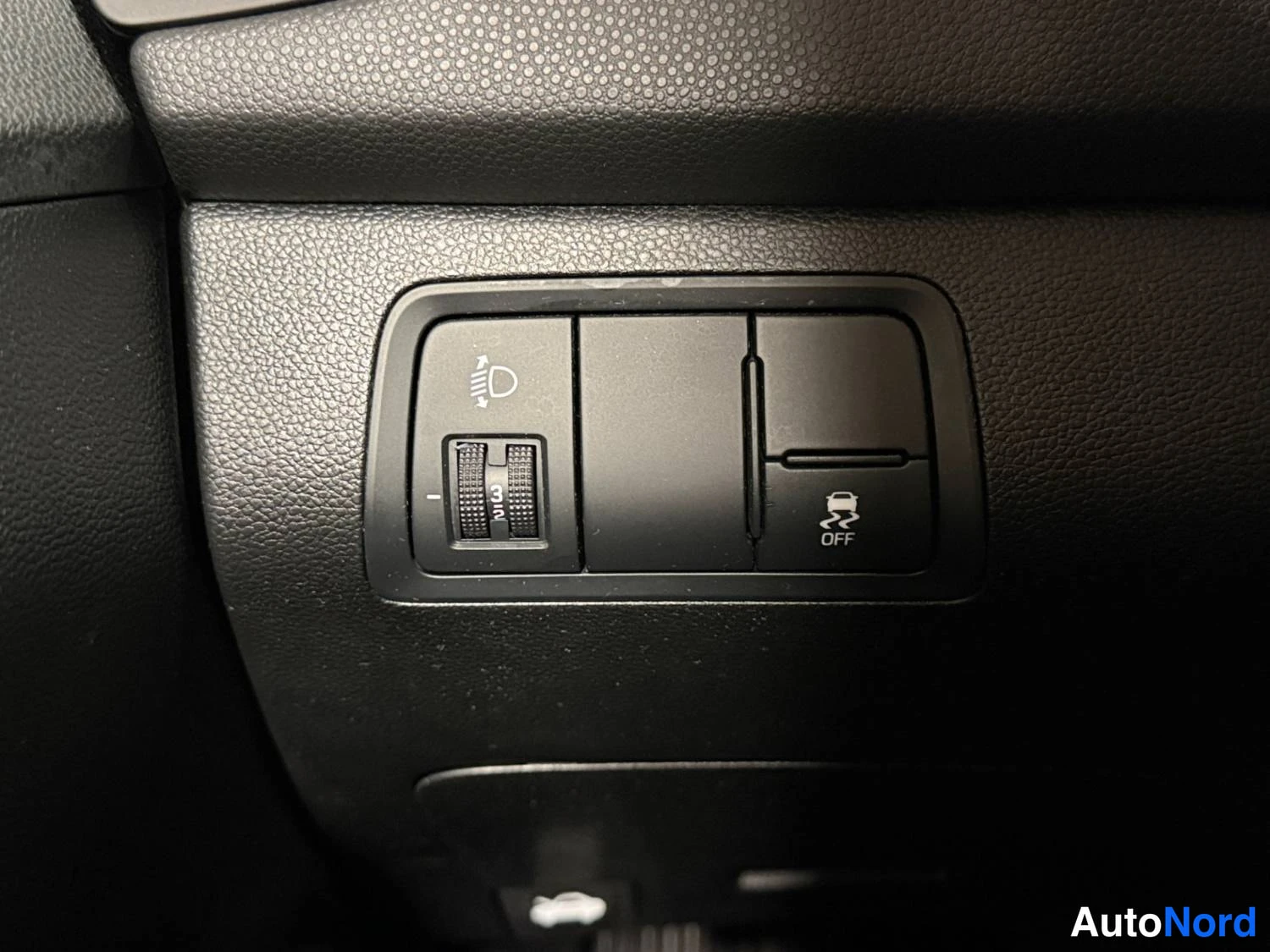 Punainen Hyundai I20 2017, yksityiskohta, kuva 20